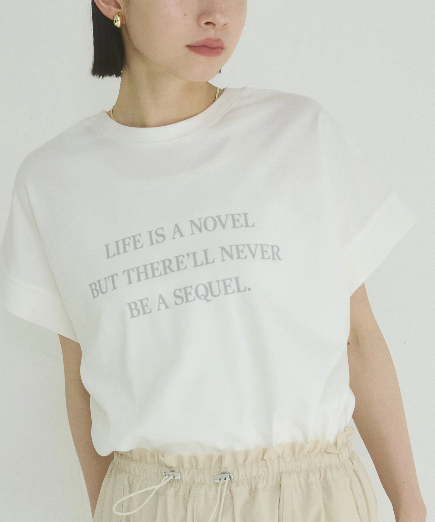 紫外線変化 ロゴTシャツ