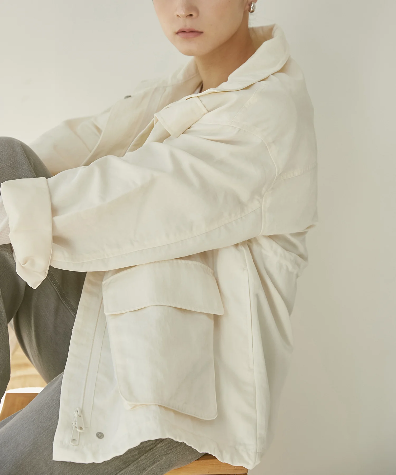 ナイロンツイル フィールドブルゾン